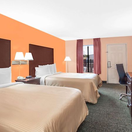 Days Inn By Wyndham Moulton Exterior photo